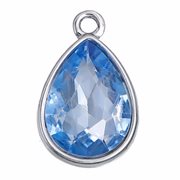 Vedhæng med facetteret krystal. Platineret. 19 mm. Himmelblå